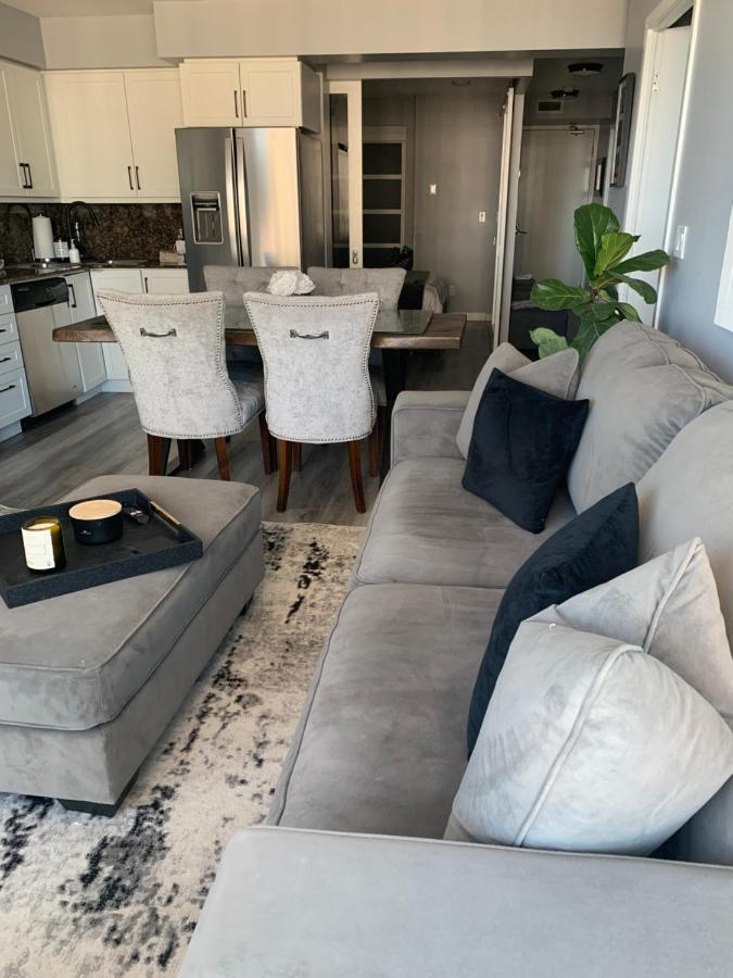 Downtown Waterfront Suites With Cn Tower Views Toronto Exteriör bild